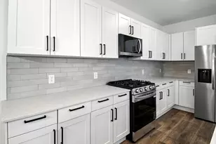 1852 Dry Cherry Ln, Dayton, TX 77535 - Photo 5