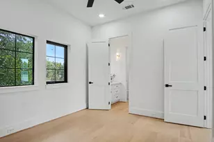 705 Walton St, Houston, TX 77009 - Photo 41
