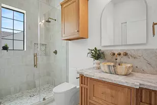 705 Walton St, Houston, TX 77009 - Photo 23