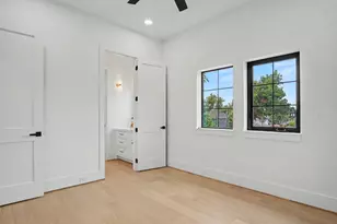 705 Walton St, Houston, TX 77009 - Photo 41