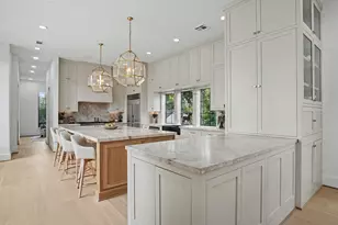 705 Walton St, Houston, TX 77009 - Photo 13