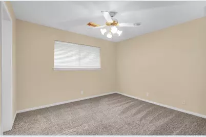 611 N Hickory Street, Tomball, TX 77375 - Photo 19