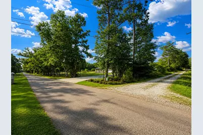 435 County Road 3310, Cleveland, TX 77327 - Photo 23