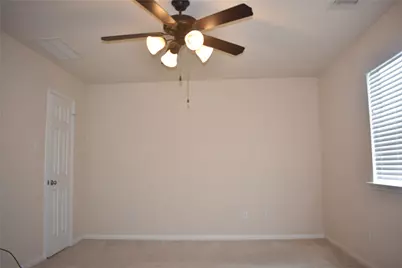 1747 Nichole Woods Drive, Houston, TX 77047 - Photo 15