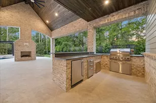 9 Valley Forge Dr, Bunker Hill Village, TX 77024 - Photo 43