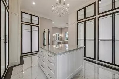 9 Valley Forge Drive, Bunker Hill Village, TX 77024 - Photo 25
