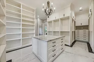 9 Valley Forge Dr, Bunker Hill Village, TX 77024 - Photo 23