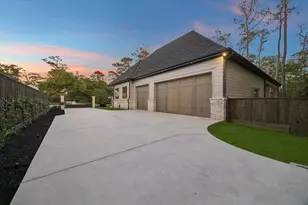 9 Valley Forge Dr, Bunker Hill Village, TX 77024 - Photo 47