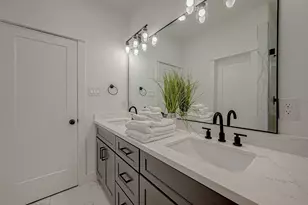 2726 Anita St, Houston, TX 77004 - Photo 23