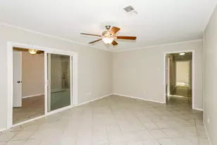 7126 Lugary Dr, Houston, TX 77036 - Photo 9