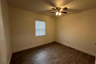 612 N Avenue B, Freeport, TX 77541 - Photo 5