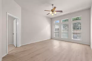 2805 Enchanted Lake Dr, Pearland, TX 77584 - Photo 21