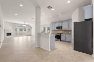 2805 Enchanted Lake Dr, Pearland, TX 77584 - Photo 15