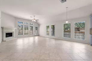 2805 Enchanted Lake Dr, Pearland, TX 77584 - Photo 11
