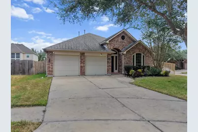 2805 Enchanted Lake Drive, Pearland, TX 77584 - Photo 3