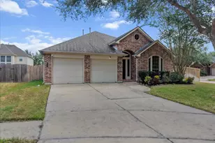 2805 Enchanted Lake Dr, Pearland, TX 77584 - Photo 3