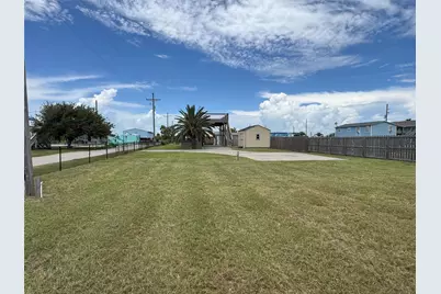 974 Alma Road, Crystal Beach, TX 77650 - Photo 17