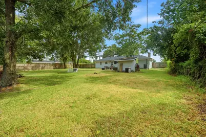 618 S Shady Lane, La Porte, TX 77571 - Photo 27