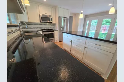 1763 Maux Drive, Houston, TX 77043 - Photo 11