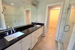 1763 Maux Dr, Houston, TX 77043 - Photo 23