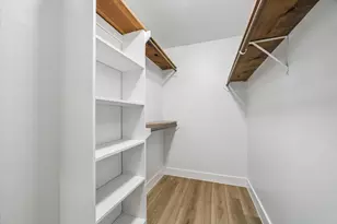 607 Tanglewood Dr, Friendswood, TX 77546 - Photo 11