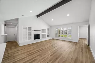 607 Tanglewood Dr, Friendswood, TX 77546 - Photo 3