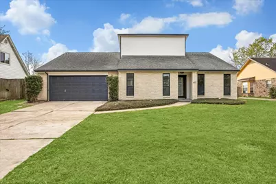 607 Tanglewood Drive, Friendswood, TX 77546 - Photo 1