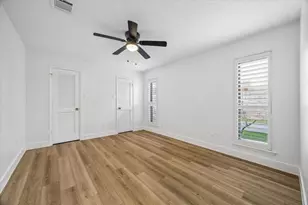 607 Tanglewood Dr, Friendswood, TX 77546 - Photo 13