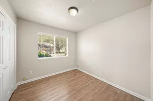 12602 Folkcrest Way, Stafford, TX 77477 - Photo 9