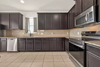 18713 Encinal Trail, Magnolia, TX 77355 - Photo 9