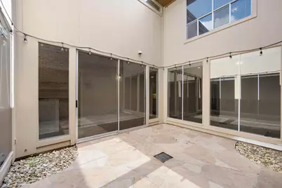 9621 Longmont Drive, Houston, TX 77063 - Photo 21