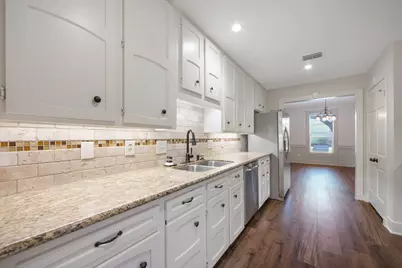 9621 Longmont Drive, Houston, TX 77063 - Photo 9