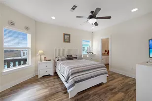 4304 Bolivar Cir, Port Bolivar, TX 77650 - Photo 23