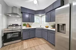 7707 Arberry St, Houston, TX 77012 - Photo 11