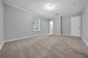 7707 Arberry St, Houston, TX 77012 - Photo 17