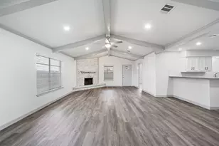 1716 Huge Oaks St, Houston, TX 77055 - Photo 5