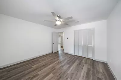 1716 Huge Oaks Street, Houston, TX 77055 - Photo 19
