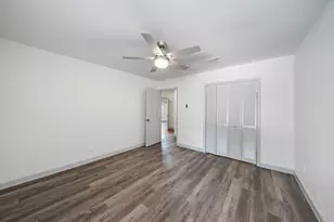 1716 Huge Oaks St, Houston, TX 77055 - Photo 19