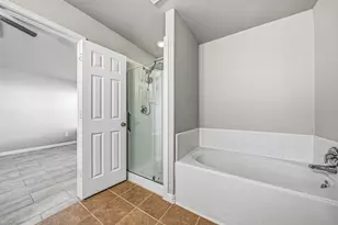 14306 Darrah Dr, Houston, TX 77090 - Photo 29