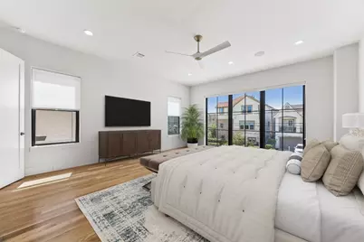 236 Birdsall Street, Houston, TX 77007 - Photo 19