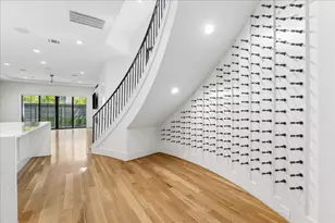 236 Birdsall St, Houston, TX 77007 - Photo 13