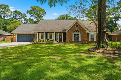 423 E Oak Hill Drive, Oak Ridge North, TX 77386 - Photo 1