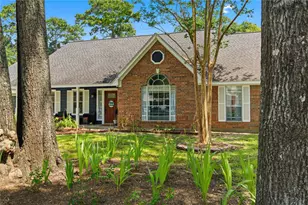 423 E Oak Hill Dr, Oak Ridge North, TX 77386 - Photo 3