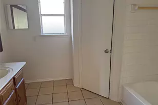 2114 W Greens Rd, Houston, TX 77067 - Photo 15