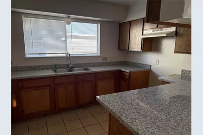 2114 W Greens Road, Houston, TX 77067 - Photo 9