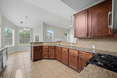 24927 Corbin Gate Drive, Spring, TX 77389 - Photo 17