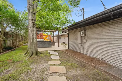 5438 Dumfries Drive, Houston, TX 77096 - Photo 39