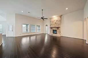 8132 Tranquil Lake Way, Conroe, TX 77385 - Photo 5