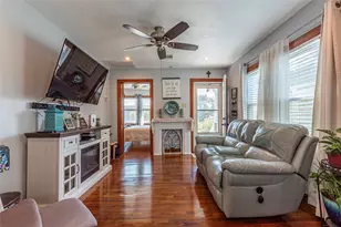 4412 Ave R 1/2, Galveston, TX 77550 - Photo 7