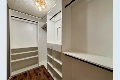 116 Bougainvillea Street, Lake Jackson, TX 77566 - Photo 23